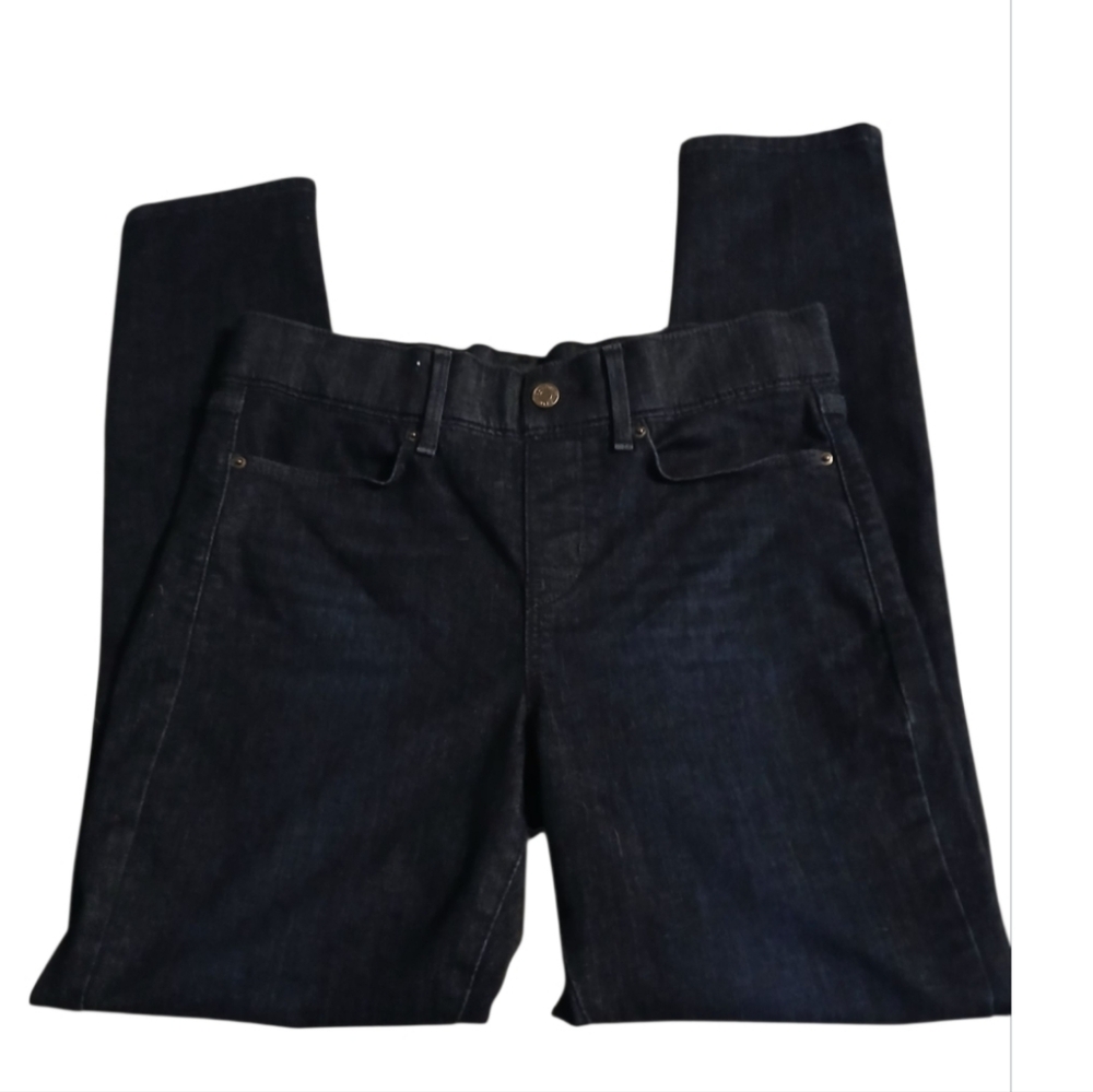 Levi's Women's Dark Blue Perfect Pull On Skinny Jeans. (Size 8)